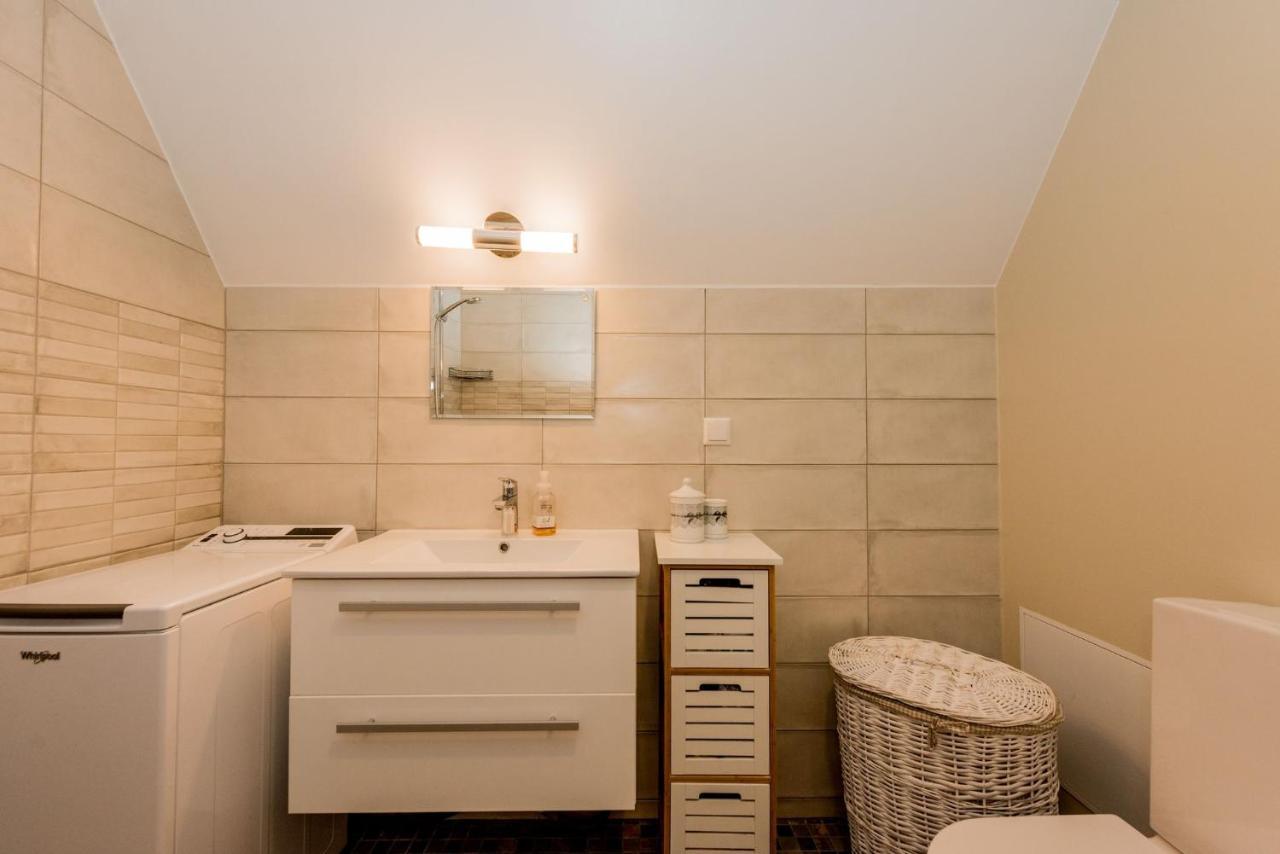 Karjamaa Apartment - Garden, Free Parking, Air Conditioning Pärnu Dış mekan fotoğraf