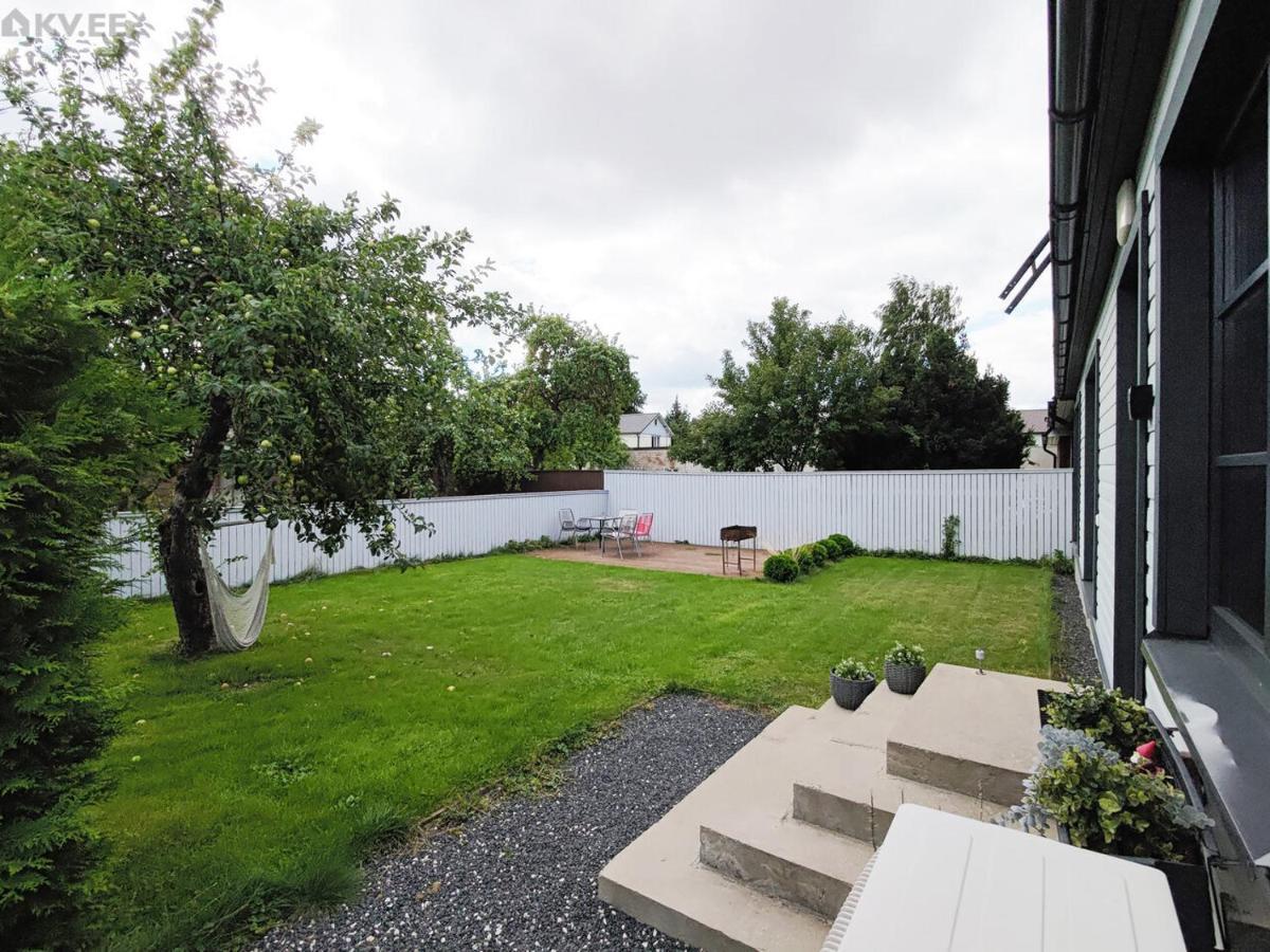 Karjamaa Apartment - Garden, Free Parking, Air Conditioning Pärnu Dış mekan fotoğraf