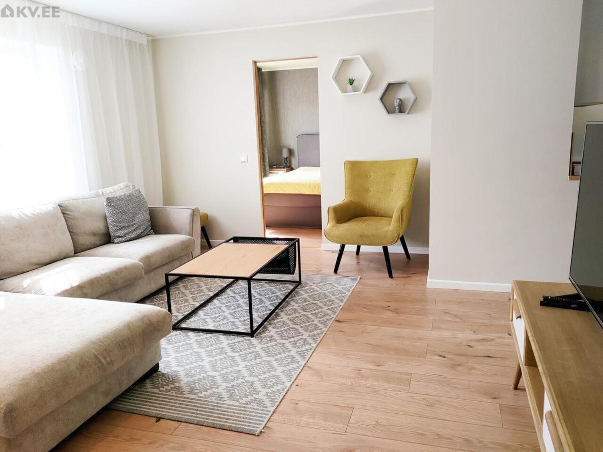 Karjamaa Apartment - Garden, Free Parking, Air Conditioning Pärnu Dış mekan fotoğraf